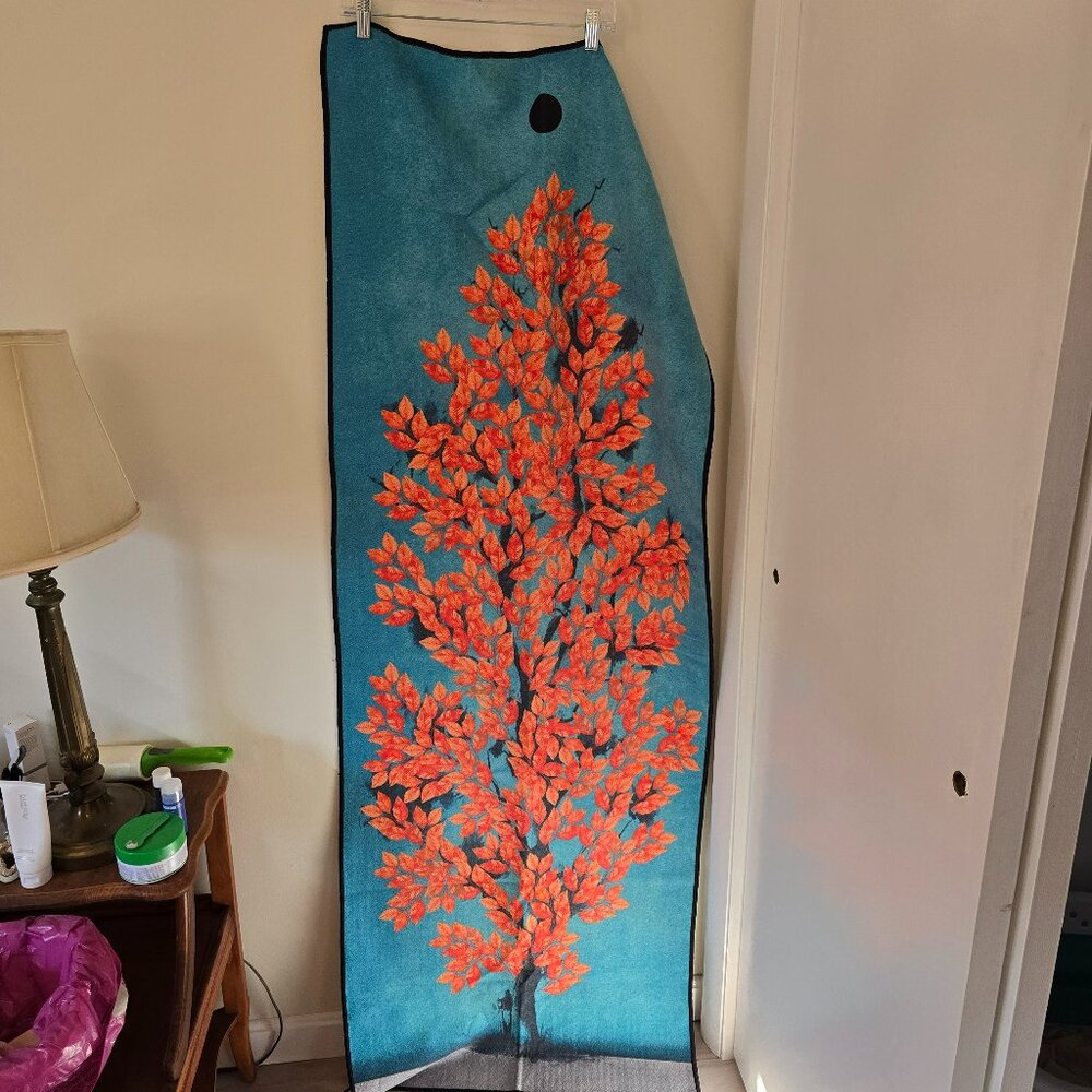 Yogitoes® Hot Yoga Mat Towel tree pattern